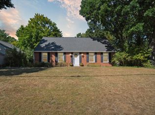 1704 Romence Rd, Portage, MI 49024