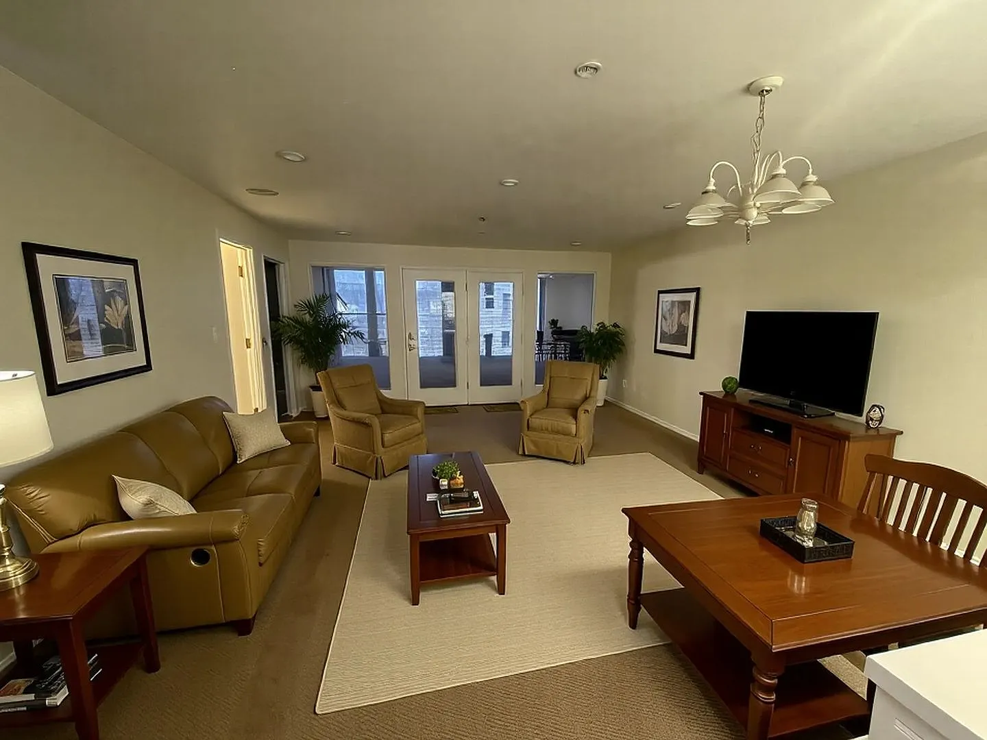 Branson Mo Walk-In 2 Bedroom 2 Bath Apartment/Condo With Golf Course View - Ask About Our Move In... — Photo 1