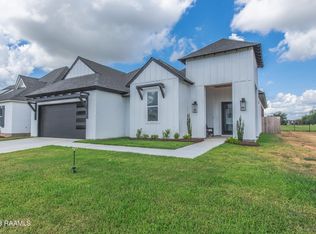 200 Sunshine Rise Dr, Broussard, LA 70518