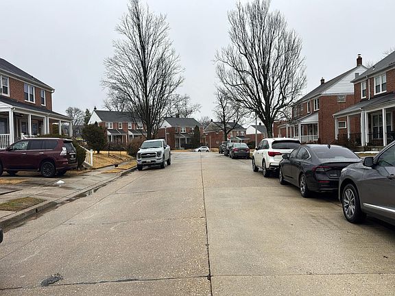 4th image of 1120 Hollen Rd