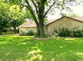 4003 Shadycrest Dr, Pearland, TX 77581