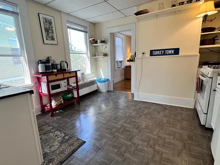 140 Hampshire St #3 — Photo 11