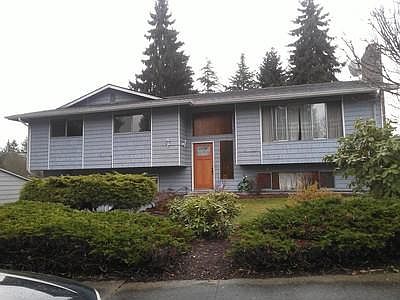 1st image of 6532 192nd Pl SW