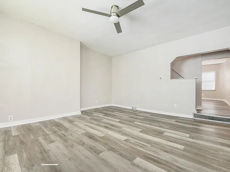 1811 Harcum Way — Photo 8
