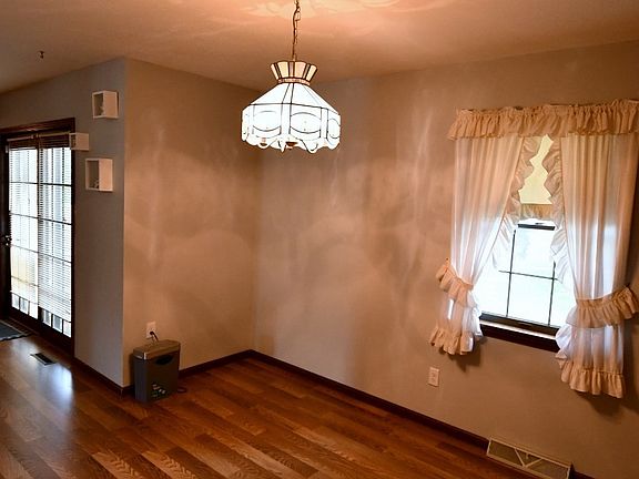 5th image of 1512 Kentfield Way APT 4