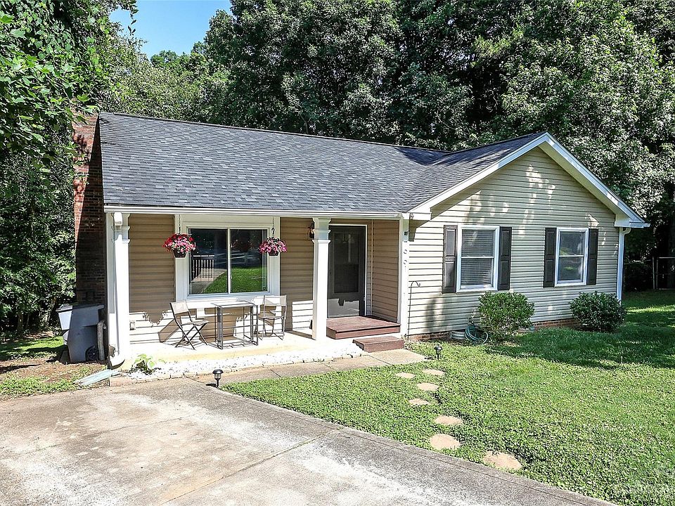 1st image of 7961 Monfreya Ct