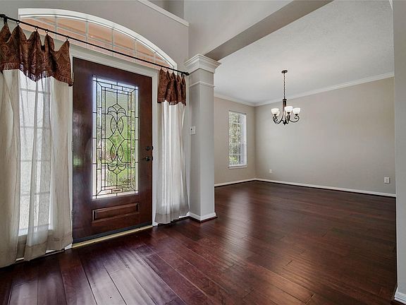 5th image of 2918 Laurel Mist Ct