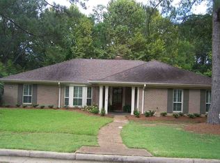 5416 River Thames Rd, Jackson, MS 39211