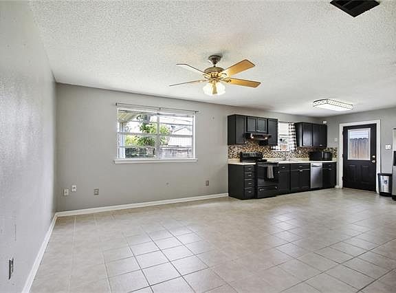 2nd image of 4029 14th St