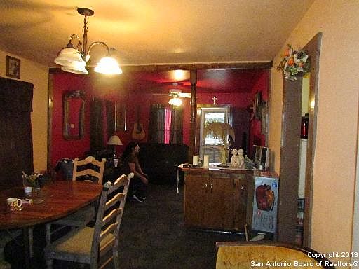 4th image of 634 N San Manuel St