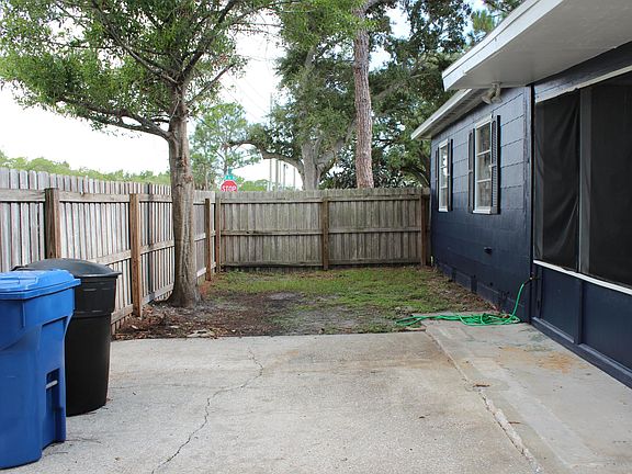 Side yard