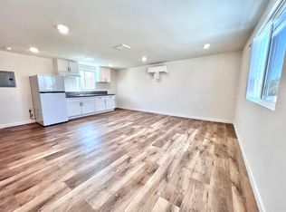 11417 Sherman Way #8, North Hollywood, CA 91605