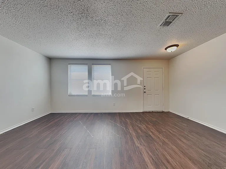 1637 Baxter Springs Dr — Photo 7