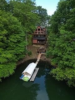 3rd image of 270 Marina Rd