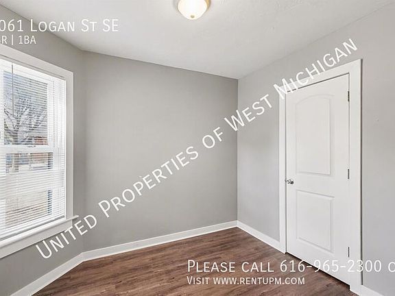 5th image of 1061 Logan St SE