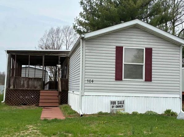 7106 N Lakewood Dr #104