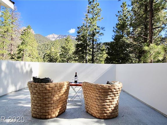 5th image of 4120 Mont Blanc Way