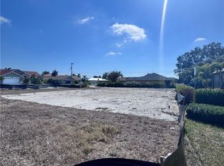 1402 Cape Coral Pkwy W, Cape Coral, FL 33914