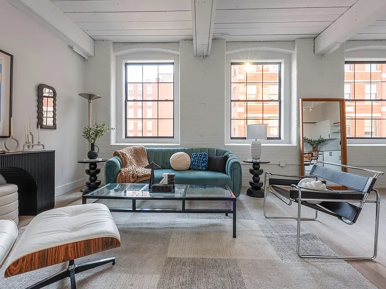 Essex St. Lofts — Photo 10