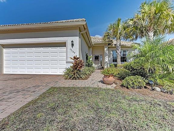 3rd image of 13129 Creekside Ln