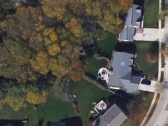 5th image of 2530 Lancaster Dr