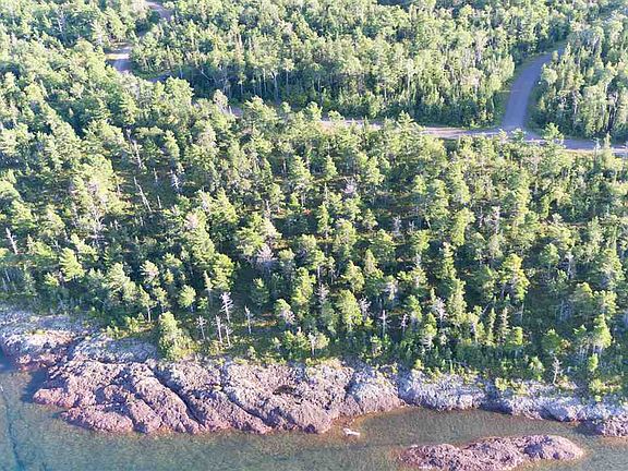 5th image of 5 Harbor Coast Ln