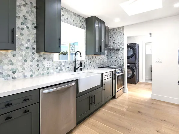 627 N 59th Pl, Mesa, AZ 85205