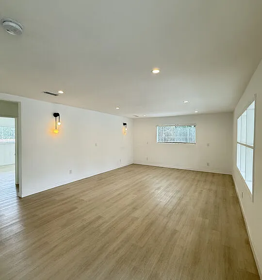 4275 McClung Dr — Photo 7