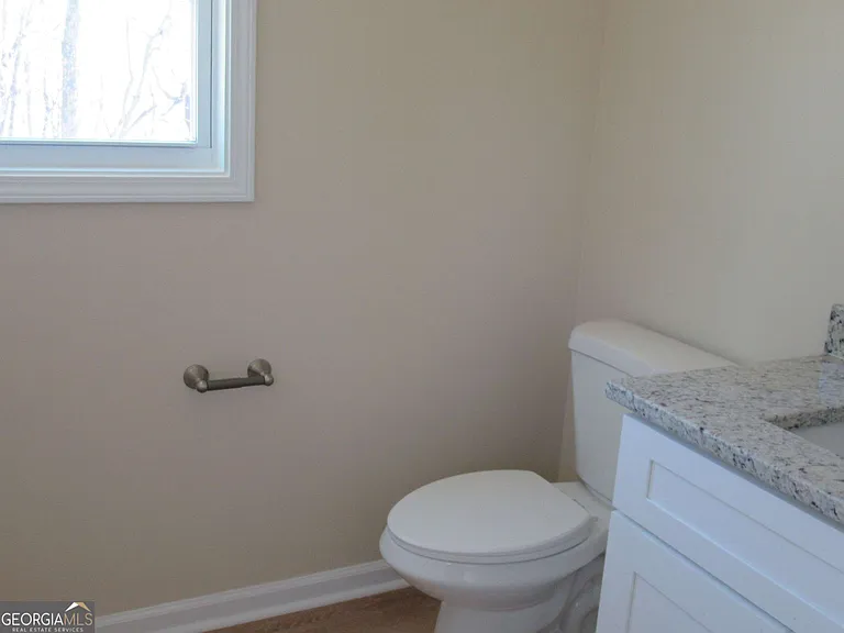 745 Old Kerns Rd — Photo 13