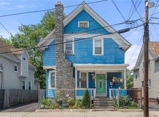 18 Frederick St, Providence, RI 02908