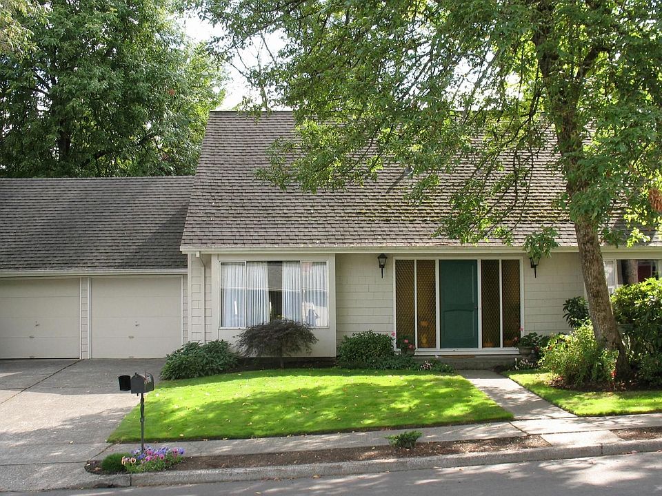 Cape Cod in great central Beaverton location