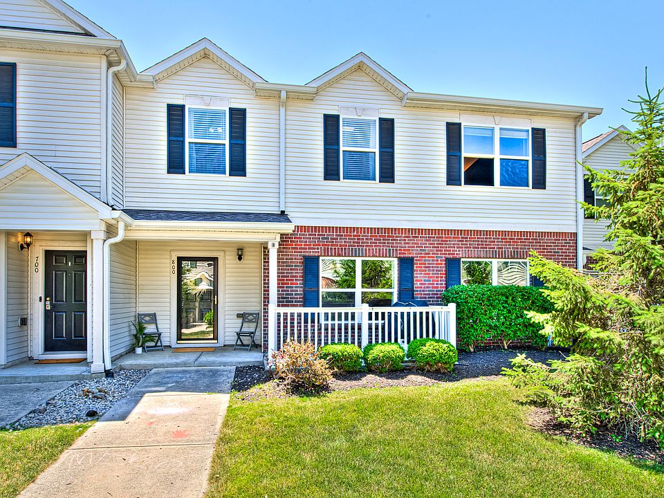 1st image of 13226 Komatite Way #800