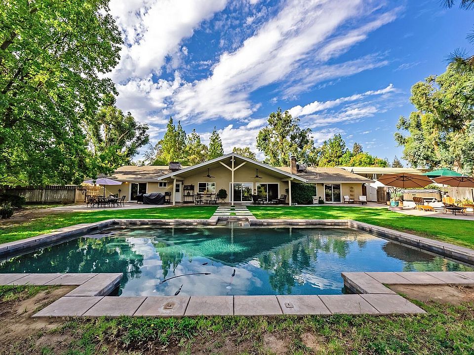 1st image of 11231 El Capitan Dr
