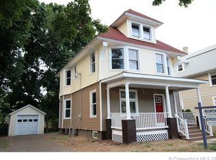 21 Smith St, West Haven, CT 06516