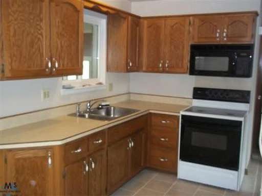 2nd image of 156 Parnacott Dr