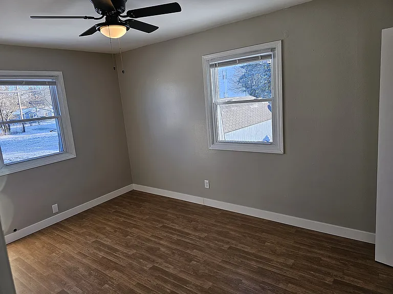 401 S Maple St #4 — Photo 11