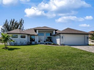 2024 SW 28th Lane Cpe, Coral, FL 33914