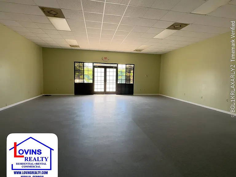 802 McIntosh St #1 — Photo 5