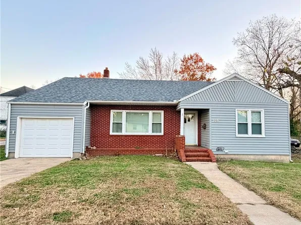 209 W Fort Scott St, Butler, MO 64730