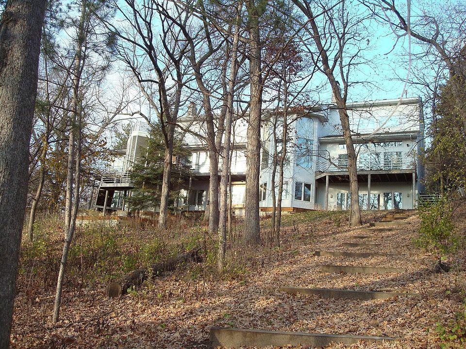 Wonderful 2 Story with over 8000 sq.ft on a 1.05 acre lot on Indianhead Lake