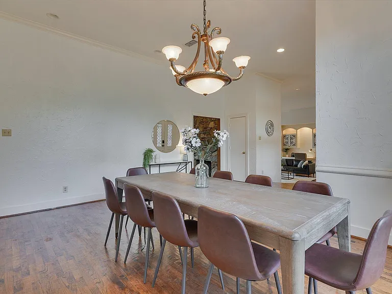 6507 Clubhouse Cir — Photo 11