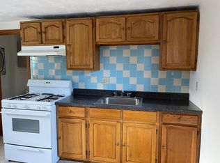 25 Hobart St FLOOR 2, Danvers, MA 01923