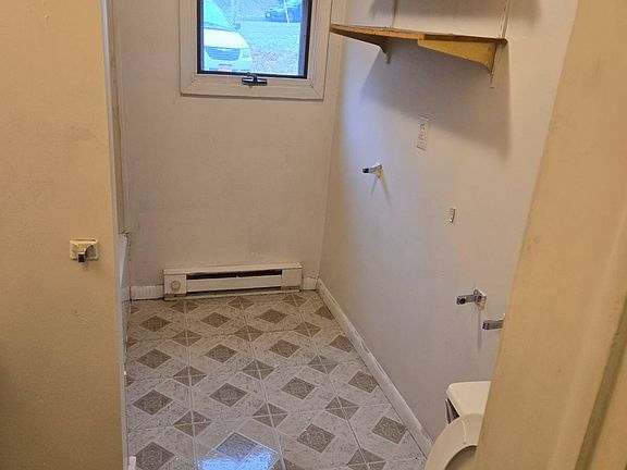 4th image of 132 McKinley Ave