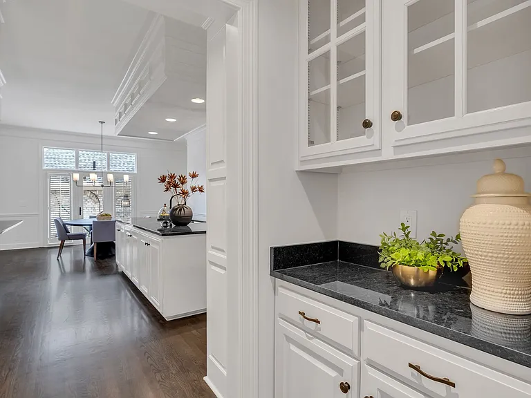 37 Erwin Ct — Photo 6