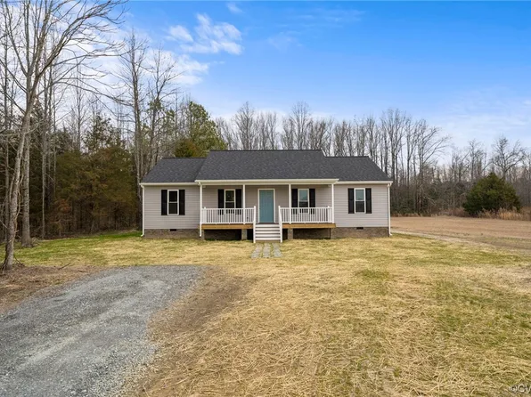 1090 White House Lane King, Center Cross, VA 22437