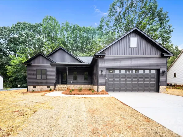 3301 Eva Dr NW, Concord, NC 28027