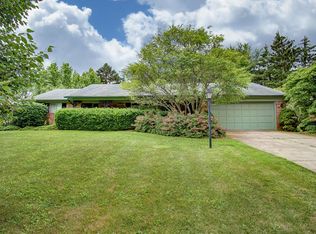 635 Lummisford Ln N, Columbus, OH 43214