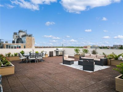 398 Kings Hwy #303, Brooklyn, NY, 11223