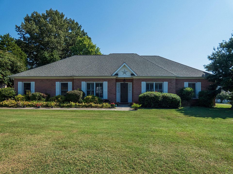 1st image of 3455 Hirst Cir
