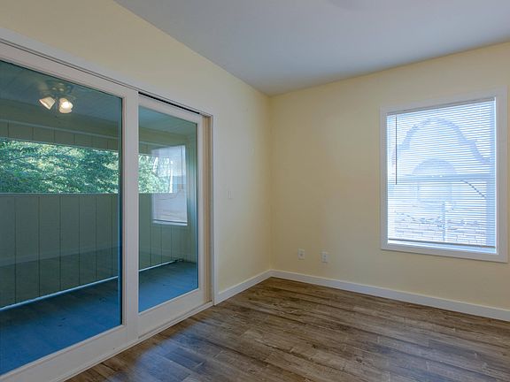 4th image of 121 S Gless St #5